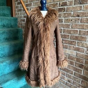 VTG Y2K 90s Retro Shaggy Brown Suede Like Faux Fur Trim Pennylane Coat